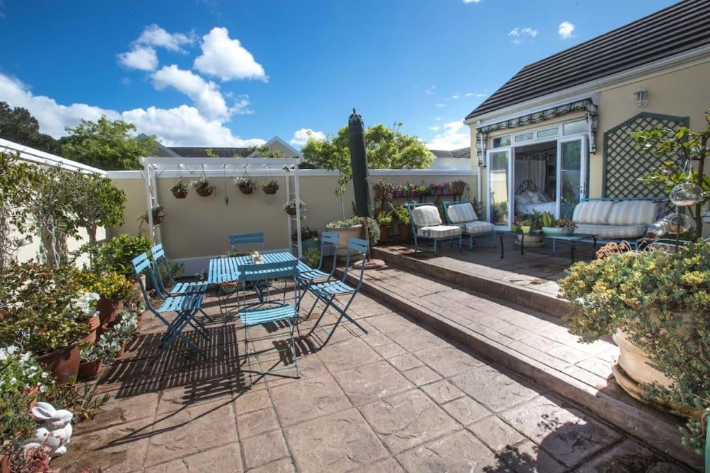 Happy In Constantia Holiday home *